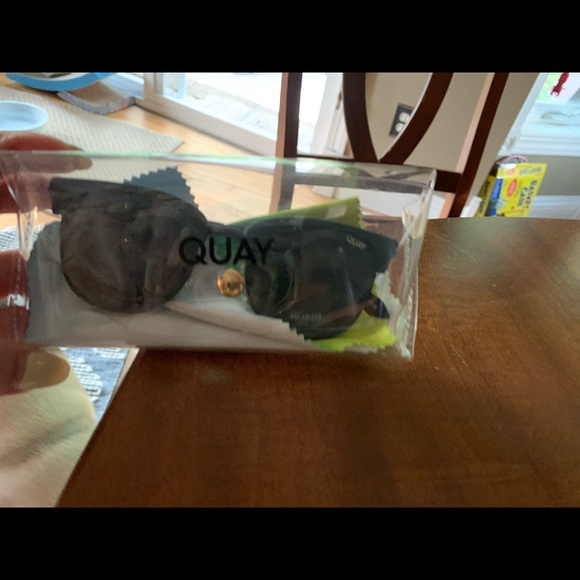 Quay Australia Evasive Matte Black Sunglasses main image 2